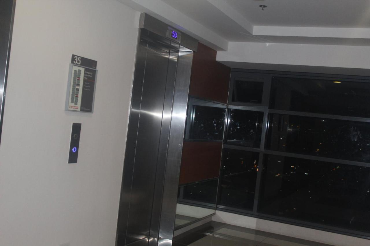 Horizon 101 A4 Near Robinson Mall Free Pool Wifi Cebu Eksteriør bilde